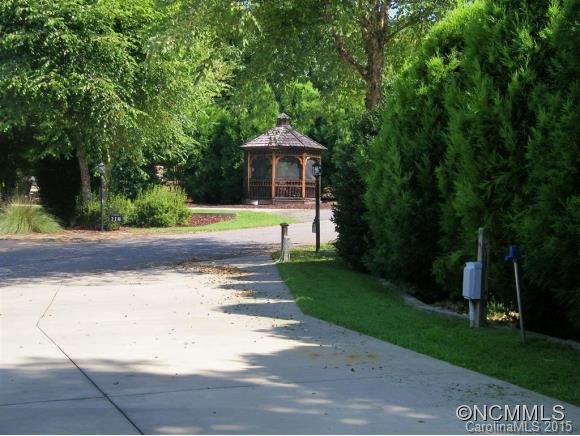 Property image 5 at 117 Cornell Circle, Lake Lure, NC 28746