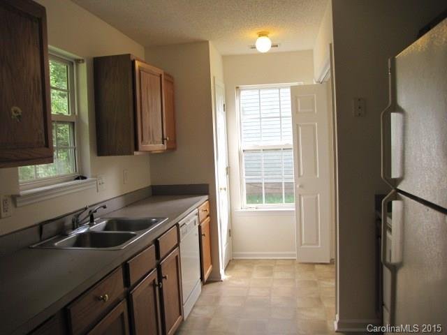 Property image 3 at 338 Touch Me Not Lane, Charlotte, NC 28216