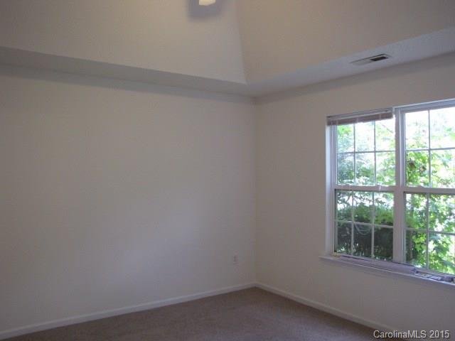 Property image 4 at 338 Touch Me Not Lane, Charlotte, NC 28216
