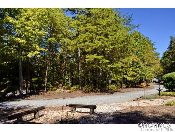 Property image 5 at 675 Mcowenben Pass, Lake Lure, NC 28746