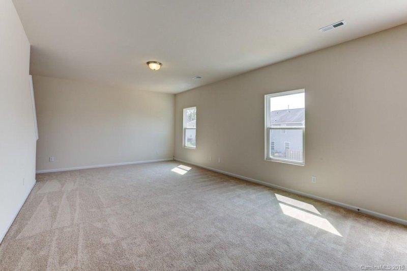 Property image 5 at 6237 Sydney Mae Lane, Charlotte, NC 28262