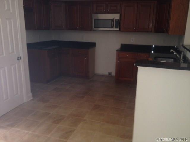 Property image 3 at 282 Bluegill Lane, Statesville, NC 28625
