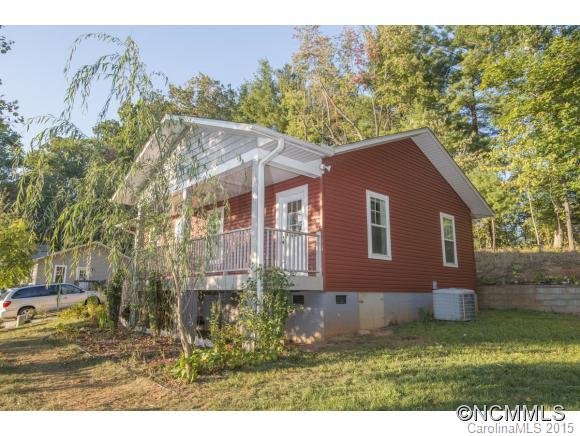 Property image 2 at 103 Sabian Court, Asheville, NC 28806