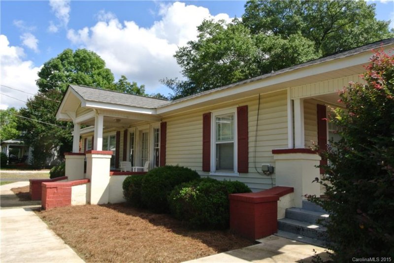 Property image 3 at 803 Catawba Street, Belmont, NC 28012