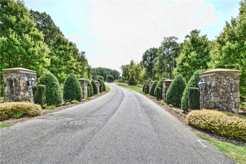 Property image 4 at 6080 Kimbrell Heights Drive, Fort Mill, SC 29707