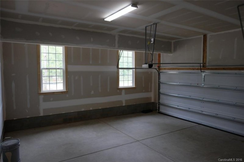 Property image 4 at 406 Shelby Ann Lane, Rock Hill, SC 29732