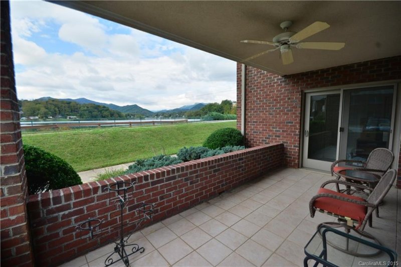 Property image 3 at 1465 S Lakeshore Drive, Lake Junaluska, NC 28745
