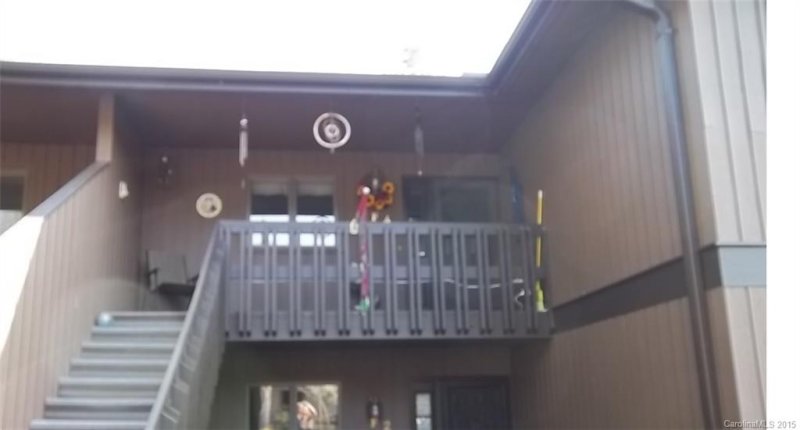 Property image 2 at 115 Bent Tree Drive, Hendersonville, NC 28739