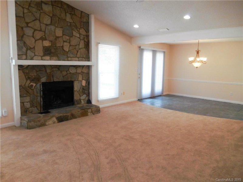 Property image 3 at 7542 Eastbourne Road, Charlotte, NC 28227