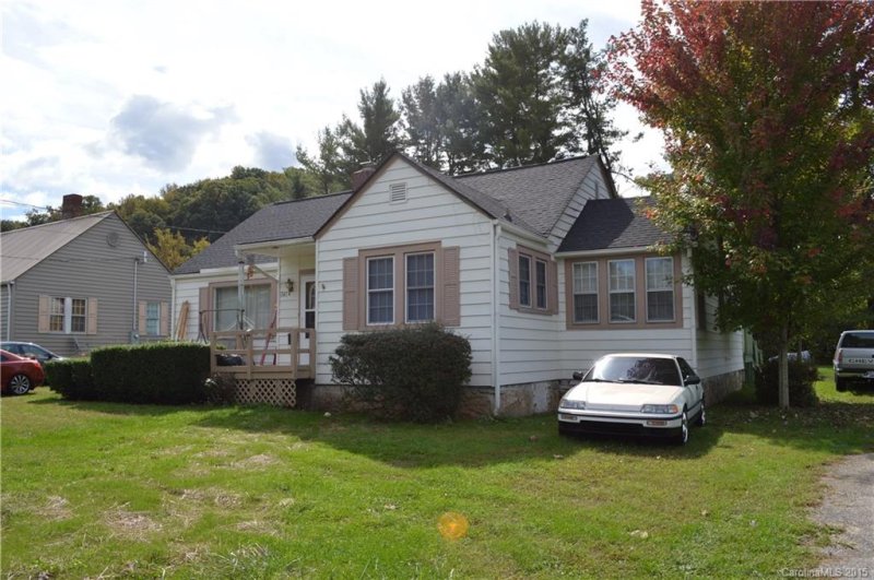 141 Hazelwood Avenue