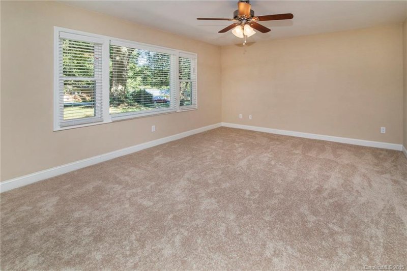 Property image 3 at 804 Black Springs Drive, Gastonia, NC 28054