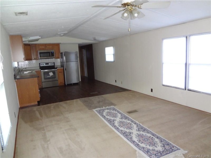 Property image 4 at 105 Driftwood Drive, Mooresville, NC 28117