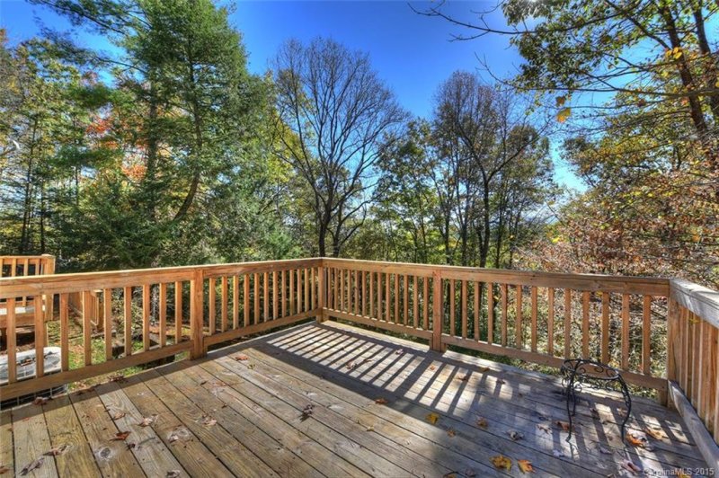 Property image 2 at 371 Point Of View Drive, Waynesville, NC 28785