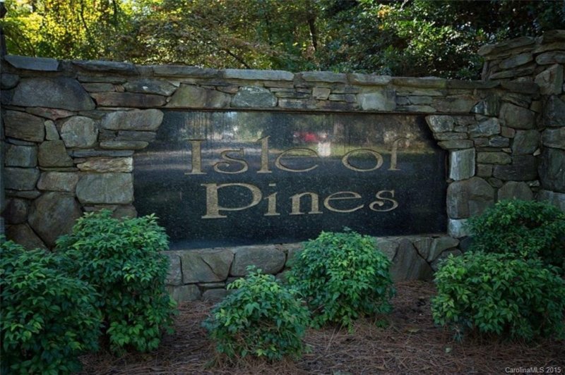 Property image 5 at 582 Isle Of Pines Road, Mooresville, NC 28117