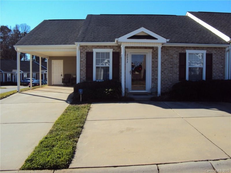 Property image 2 at 2032 Pin Oak Place, Cramerton, NC 28032