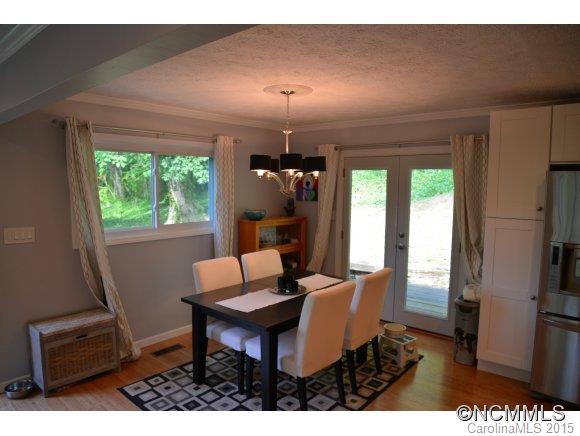 Property image 4 at 31 Arco Rd, Asheville, NC 28805