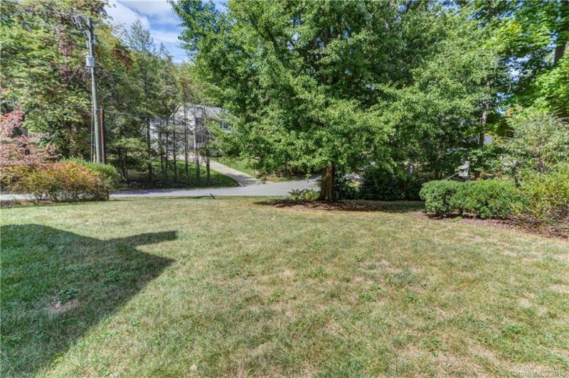 Property image 3 at 9999 Collenwood Road, Arden, NC 28704