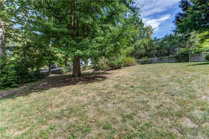 Property image 4 at 9999 Collenwood Road, Arden, NC 28704