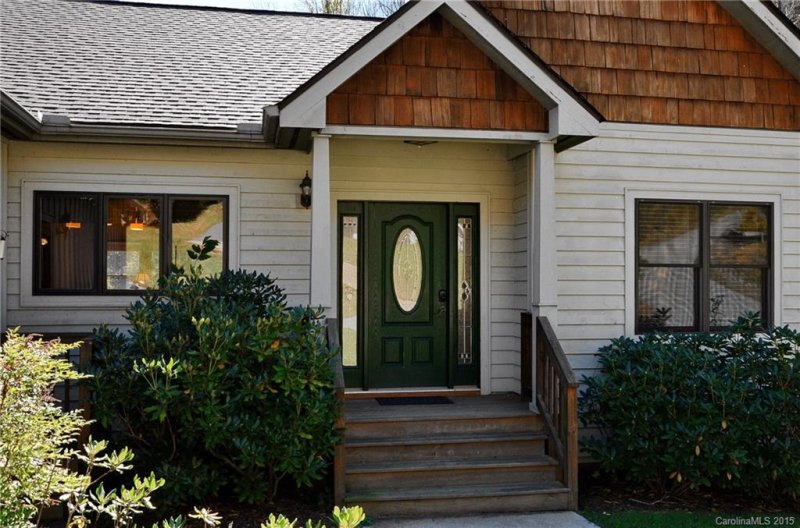 Property image 2 at 16 Constitution Avenue, Waynesville, NC 28785