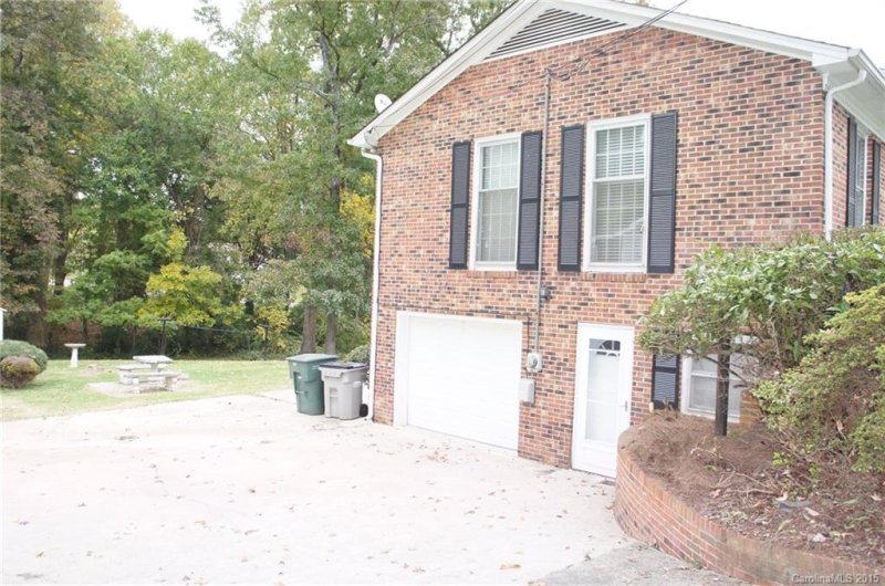 Property image 2 at 2013 Leslie Drive, Gastonia, NC 28054