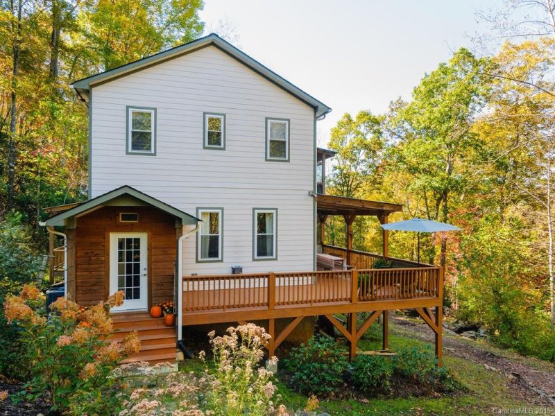 37 Smokey Mountain Drive