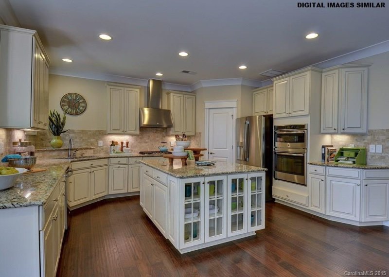 Property image 3 at 208 Claridge Court, Marvin, NC 28173