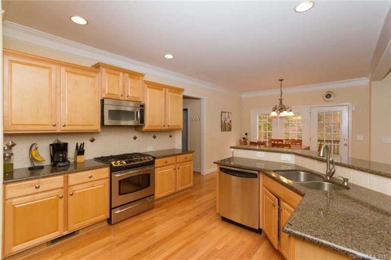 Property image 3 at 222 Blume Road, Mooresville, NC 28117