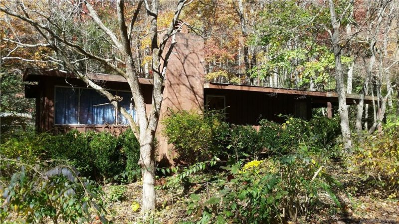 Property image 2 at 943 Holly Road, Black Mountain, NC 28711