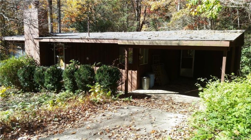 Property image 3 at 943 Holly Road, Black Mountain, NC 28711