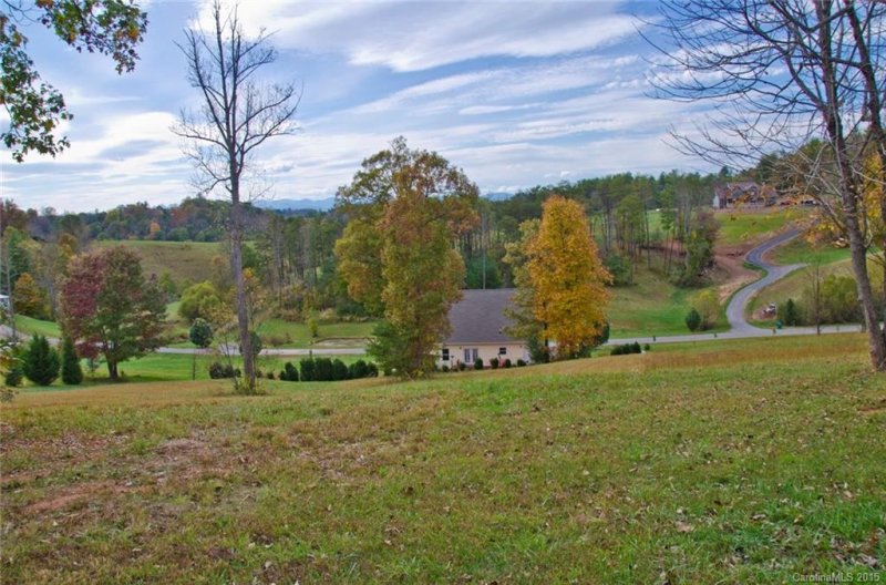 Property image 3 at 108 Ivy Meadows Drive, Weaverville, NC 28787