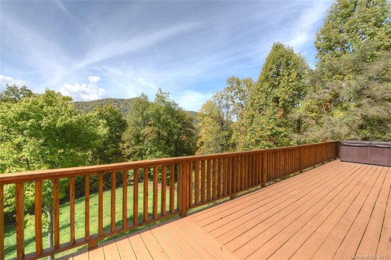 Property image 2 at 657 Split Pine Cove, Clyde, NC 28721