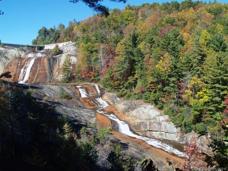 Property image 3 at 221 Toxaway Falls Drive, Lake Toxaway, NC 28747