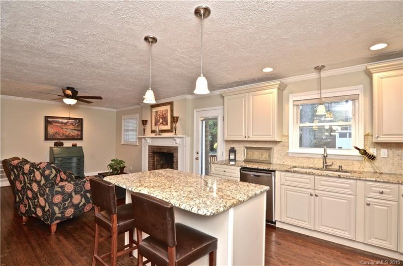 Property image 4 at 744 Twin Oaks Road, Davidson, NC 28036