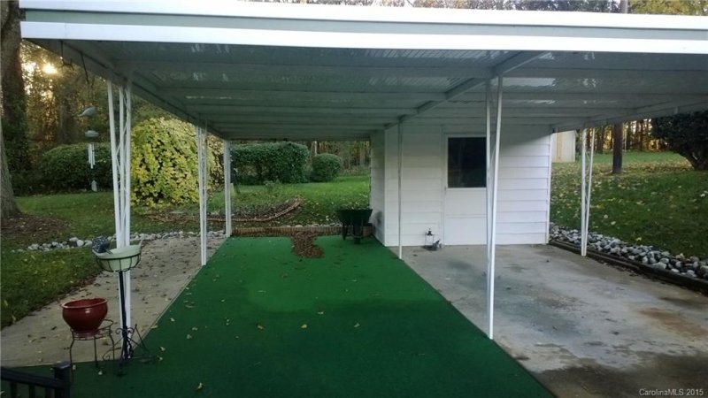 Property image 3 at 215 Johnston Drive, Belmont, NC 28012