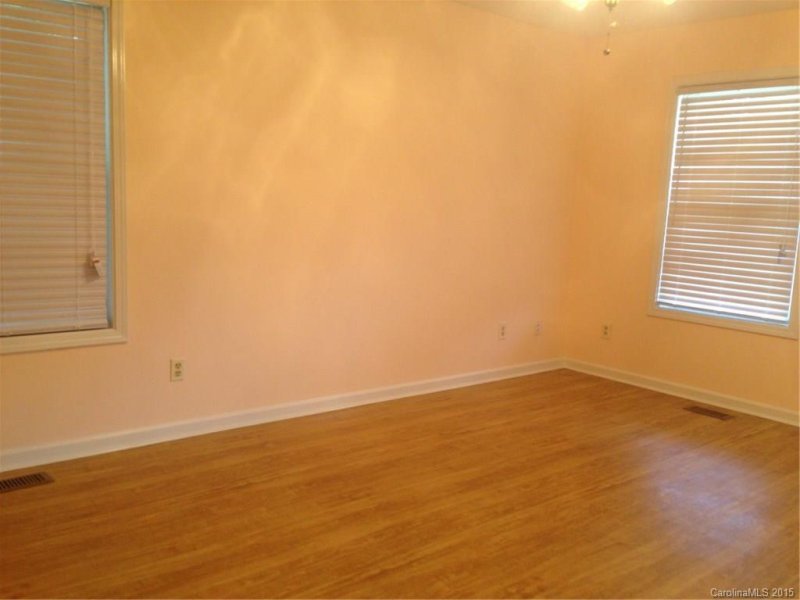 Property image 4 at 112 10th Street, Belmont, NC 28012