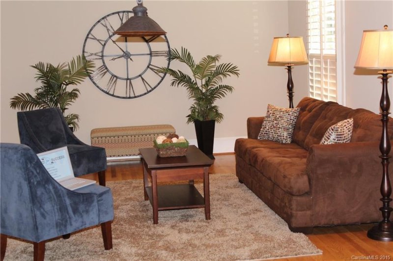 Property image 2 at 2124 Brookwood Road, Charlotte, NC 28211