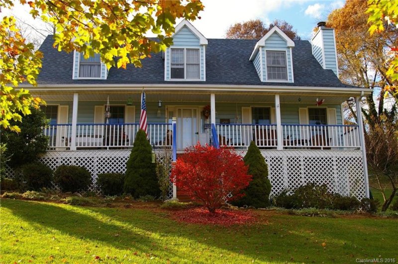 Property image 2 at 210 Meadow Run Extension, Asheville, NC 28806