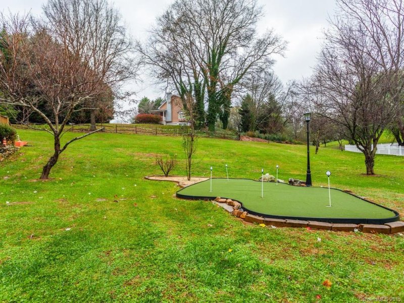 Property image 3 at 210 Meadow Run Extension, Asheville, NC 28806