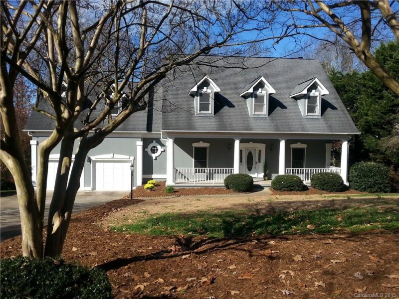 118 37th Avenue Place