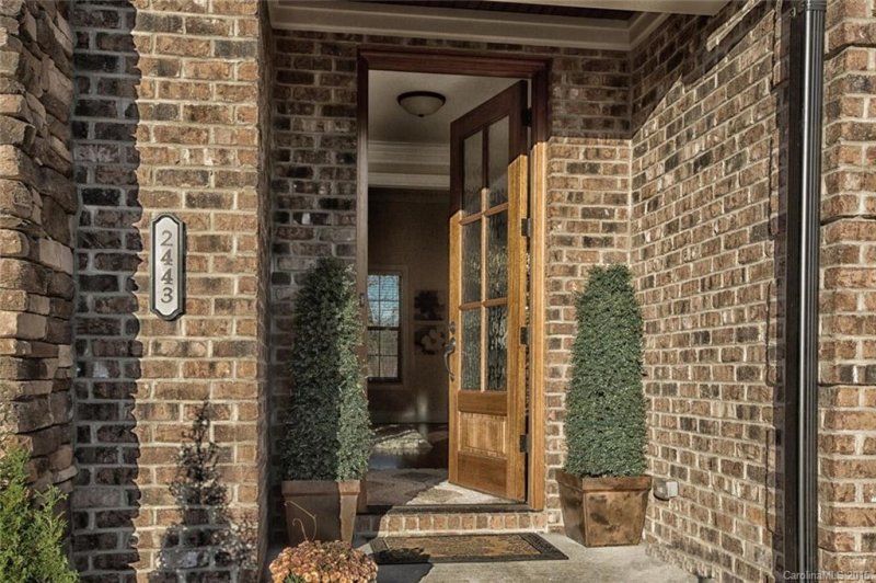 Property image 2 at 2443 Shiny Leaf Drive, Denver, NC 28037