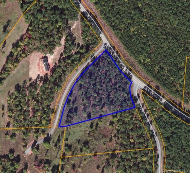 Property image 2 at 12 Woods Laurel Lane, Mill Spring, NC 28756