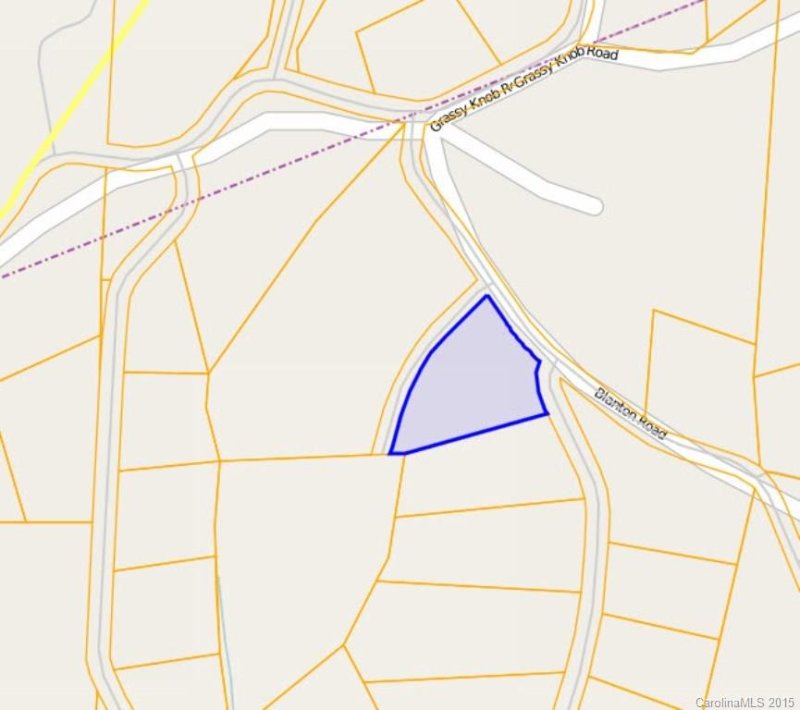 Property image 3 at 12 Woods Laurel Lane, Mill Spring, NC 28756