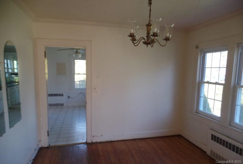 Property image 3 at 442 Hillcrest Circle, Spruce Pine, NC 28777