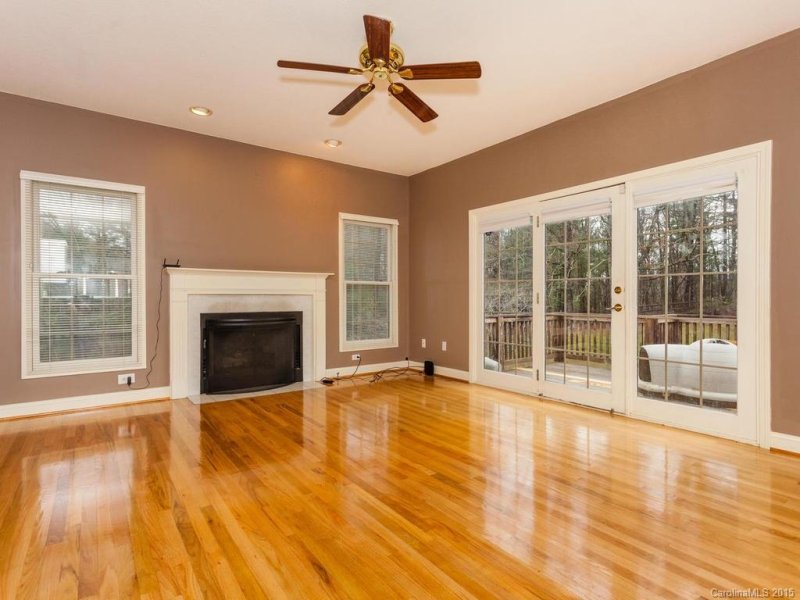 Property image 2 at 203 Weston Way, Asheville, NC 28803