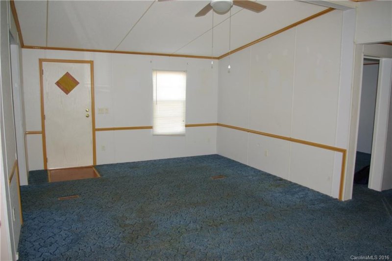 Property image 2 at 717 Sidney Cornwell Court, Catawba, SC 29704