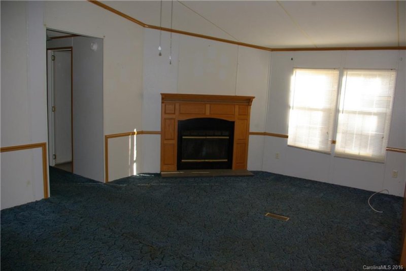 Property image 3 at 717 Sidney Cornwell Court, Catawba, SC 29704