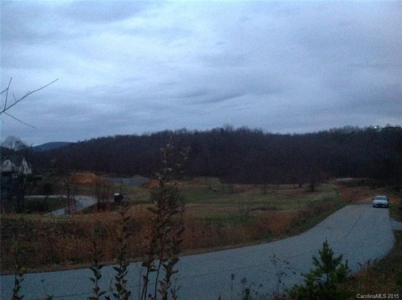 Property image 3 at 288 Eagles Drive, Hendersonville, NC 28792