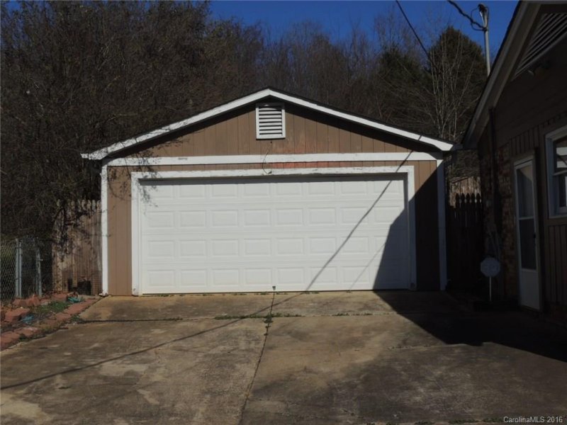 Property image 3 at 200 Donna Avenue, Gastonia, NC 28052