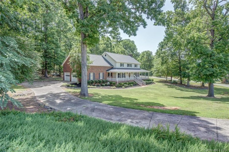 Property image 2 at 100 Apple Court, Kings Mountain, NC 28086