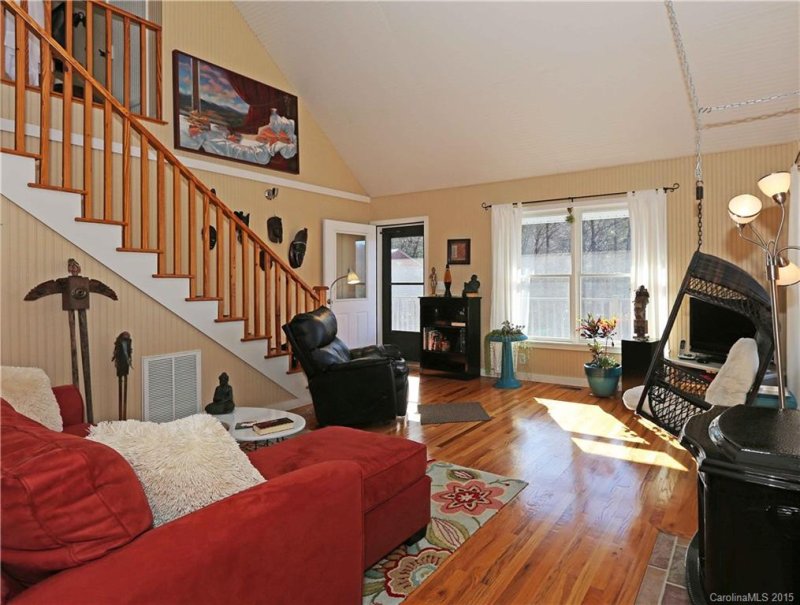 Property image 4 at 50 Bartlett Mountain Road, Asheville, NC 28805